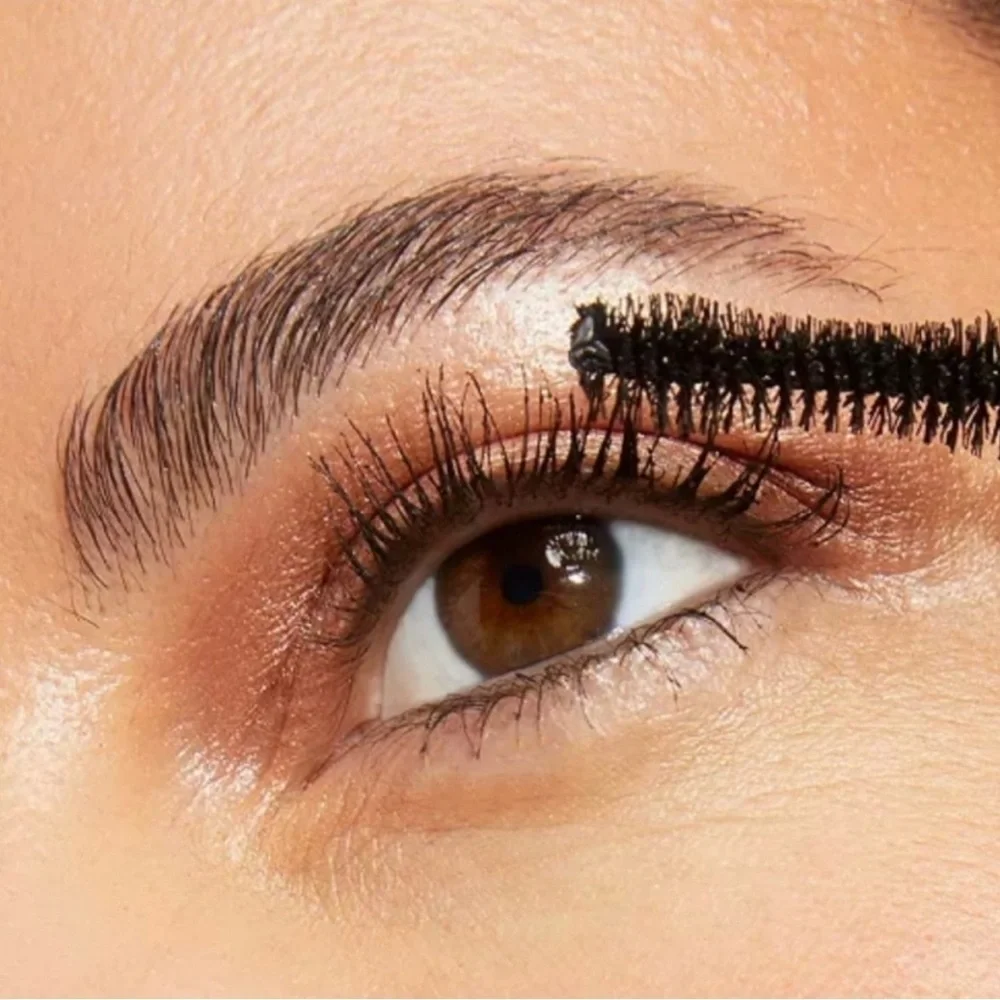 Laura Geller Love Your Body Black Mascara NEW